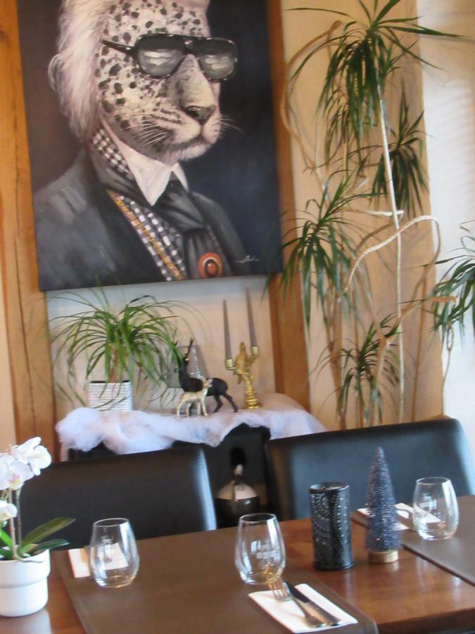 Hotel Restaurant N 4 Martelange Екстер'єр фото